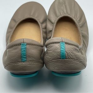 Taupe Tieks size 7 Classic Leather Ballet Flats